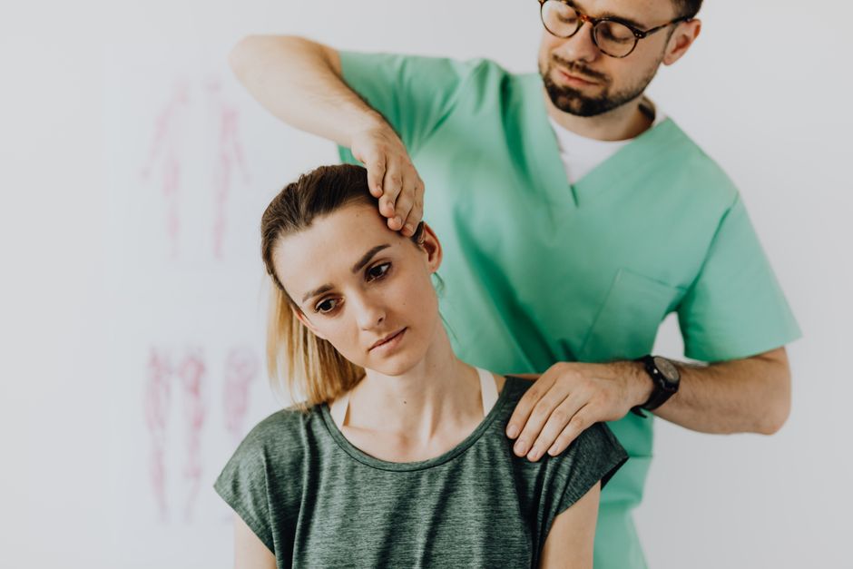 Persistent Neck Pain After Car Accident: When to Seek Help